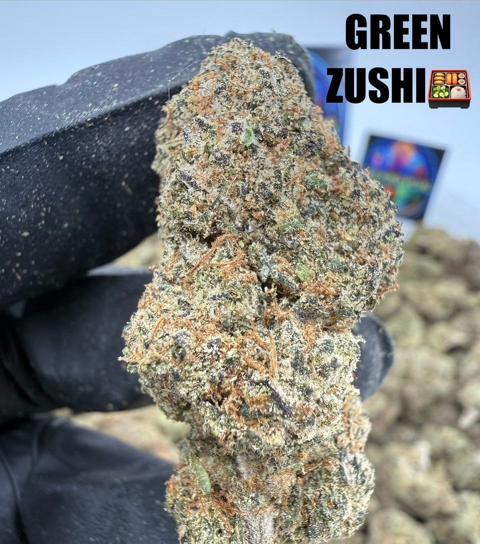 GREEN ZUSHI Slide 2