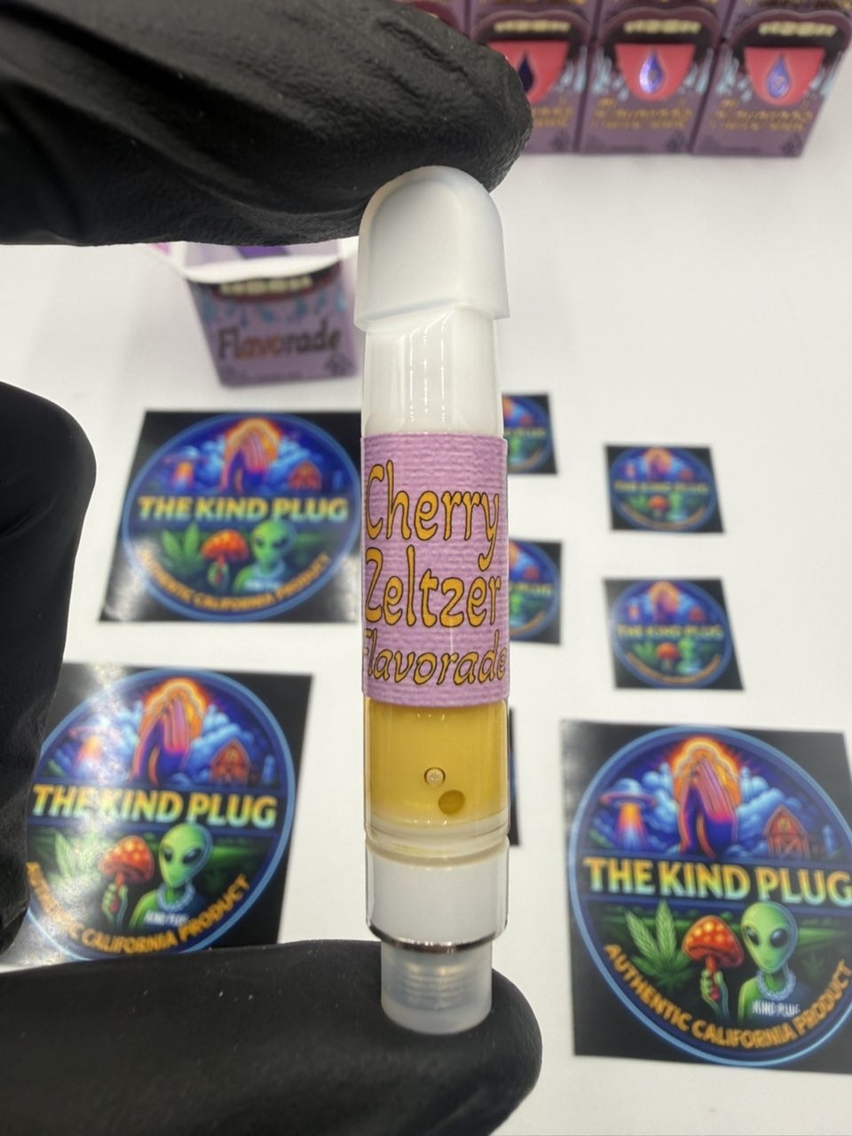 FLAVORADE 1G CURED RESIN CARTS Slide 1